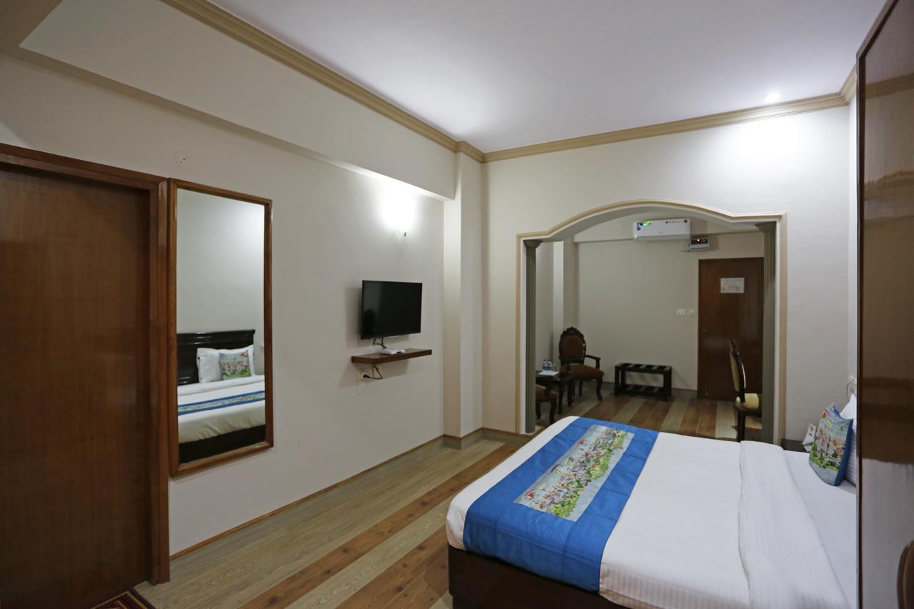 Hotel The Naldehra Šimla Exteriér fotografie